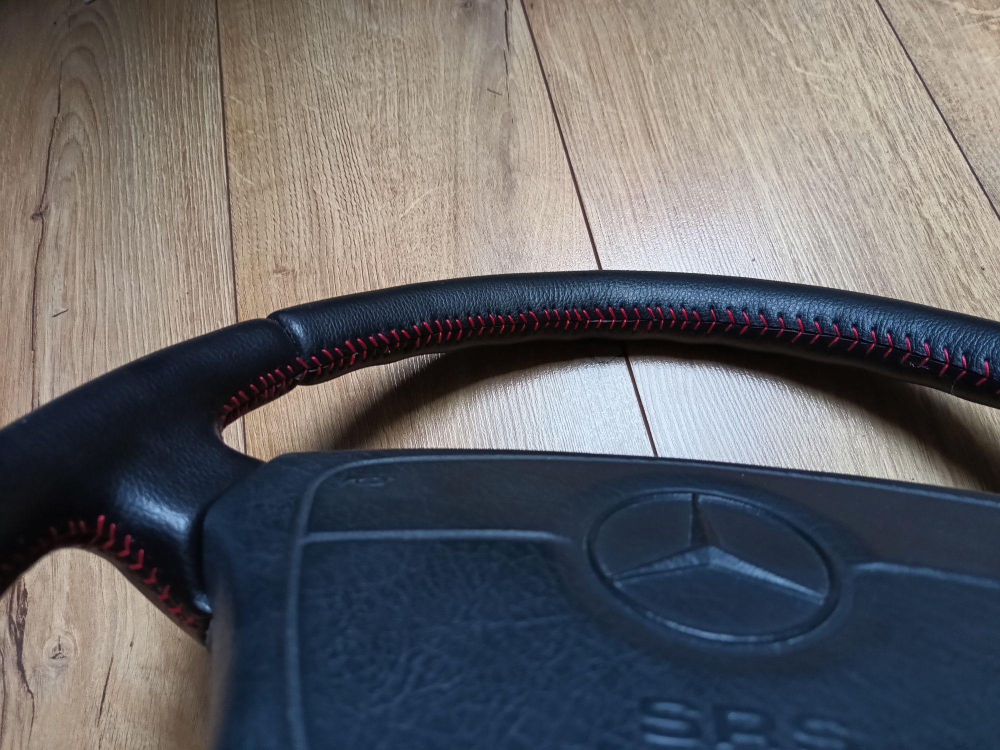 Sprzedam kierownicę plus airbag Mercedes