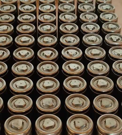 Tesla 18650 акумулятори батарейки