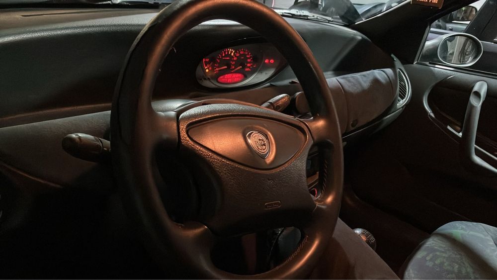 Lancia Y Elephant