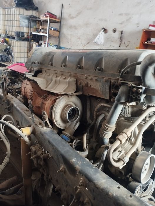 Мотор Рено Преміум 410 DXI