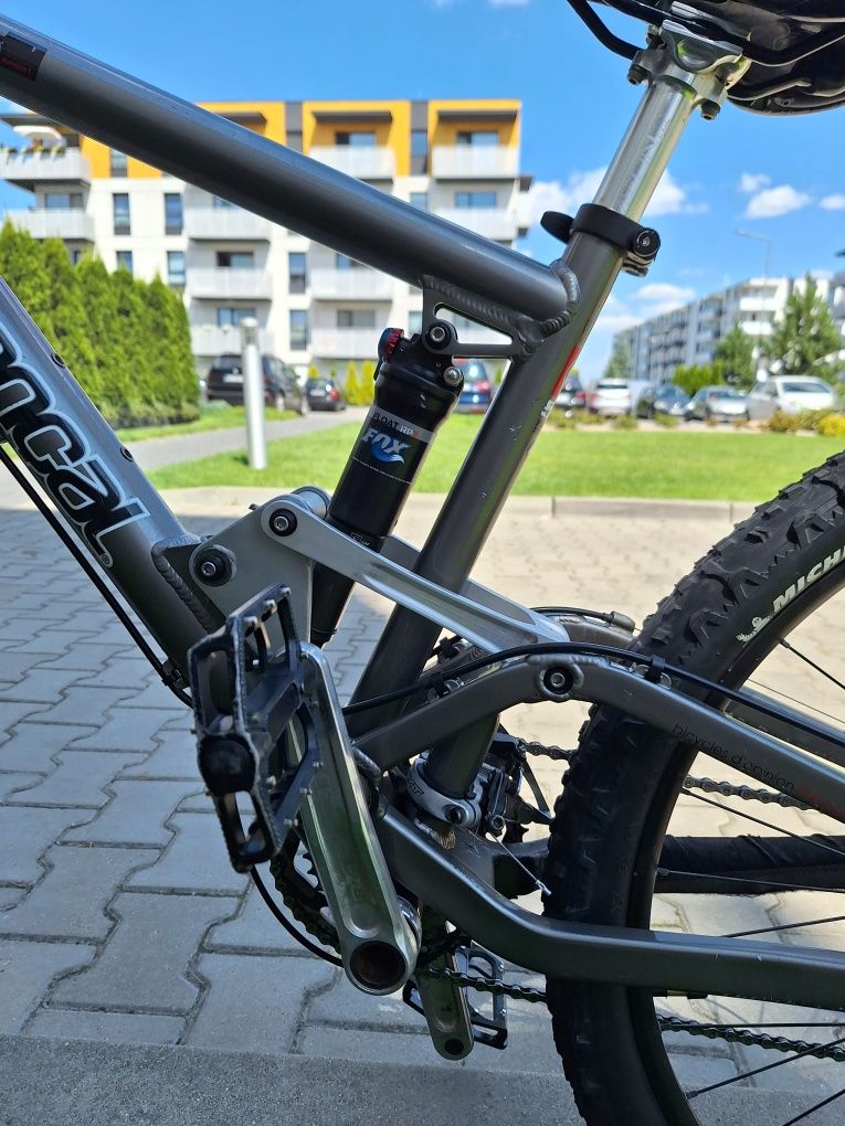 Rower Commencal full  meta 5.5