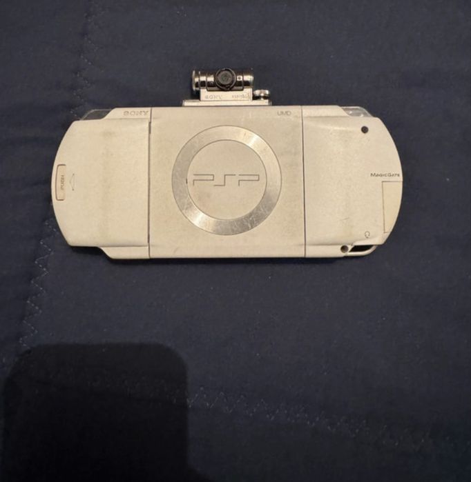 Psp + câmara + jogos + carregador  e mochila