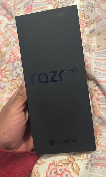 Motorola Razr 50 256 GB