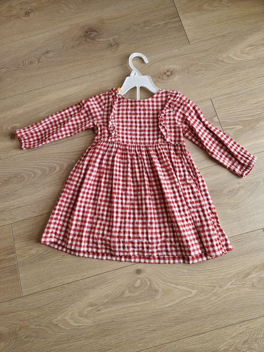 Śliczna sukienka w kratkę dla dziewczynki na 86 cm