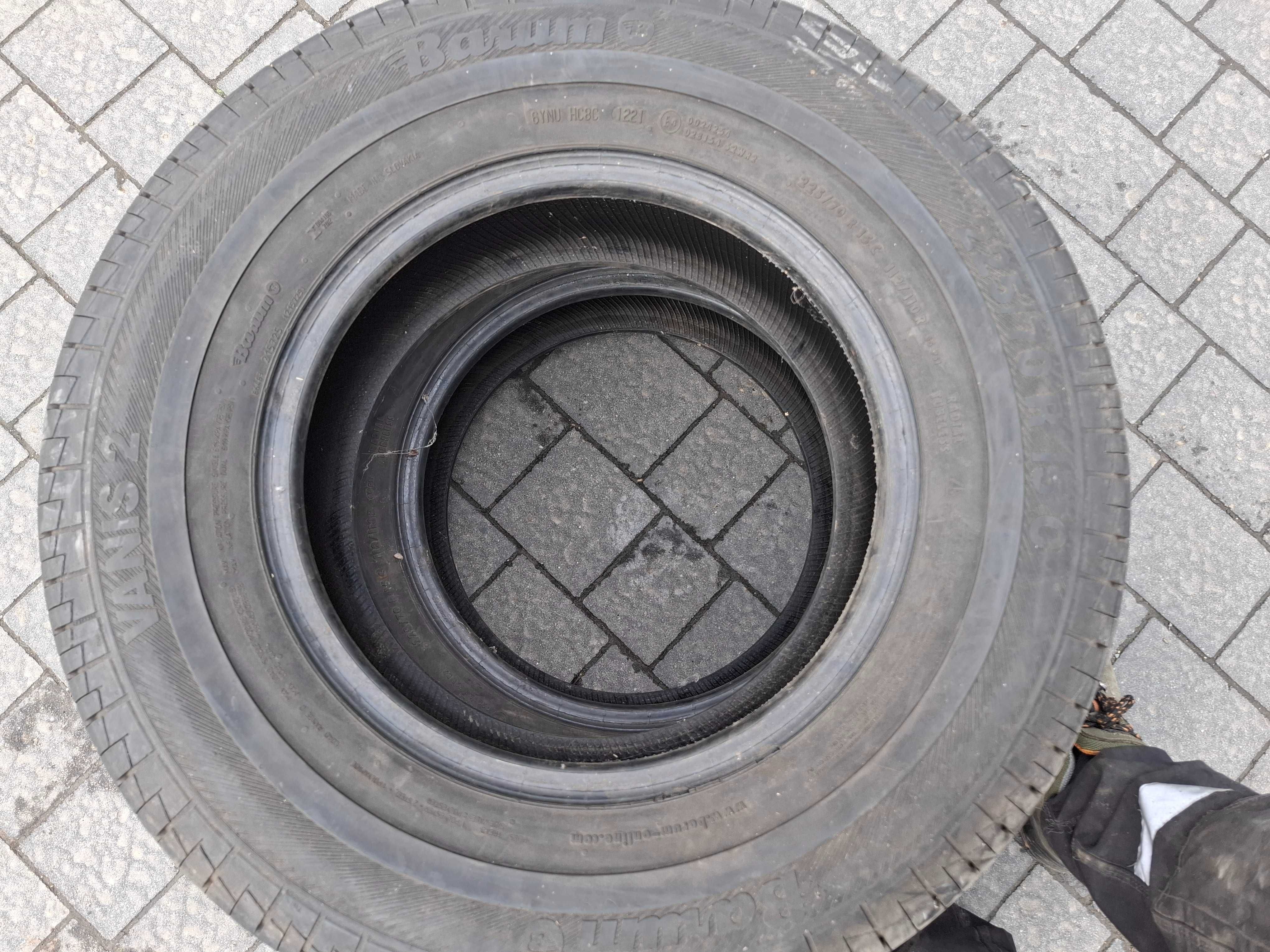 Opony wzmacniane  Barum  225x70x15c bus