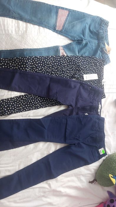 Paka nowych spodni r 140