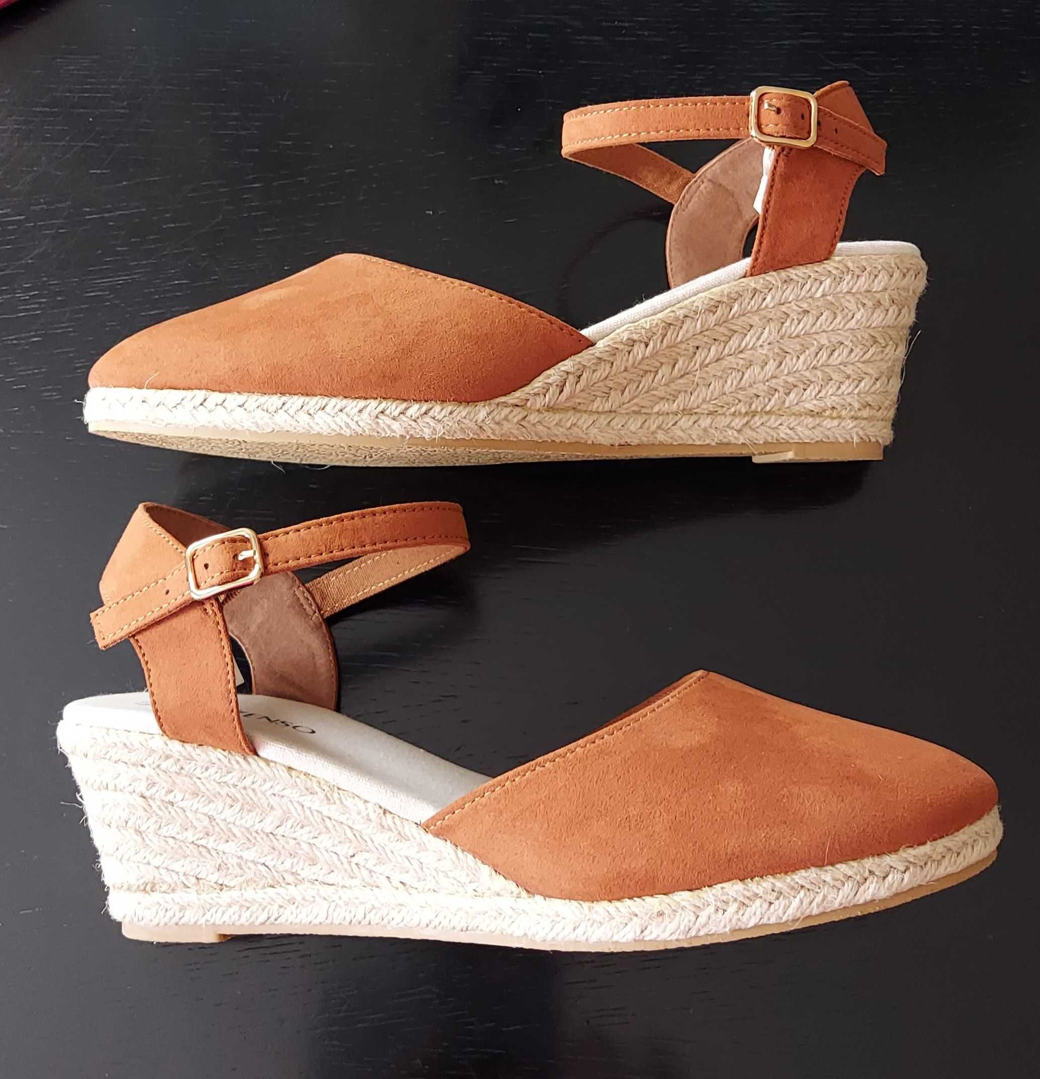 Nowe Espadryle In Extenso na niskim koturnie, rozmiar 41.