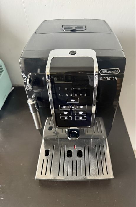 Delonghi Dinamica ekspres ECAM 350.15.B ekspres automatyczny