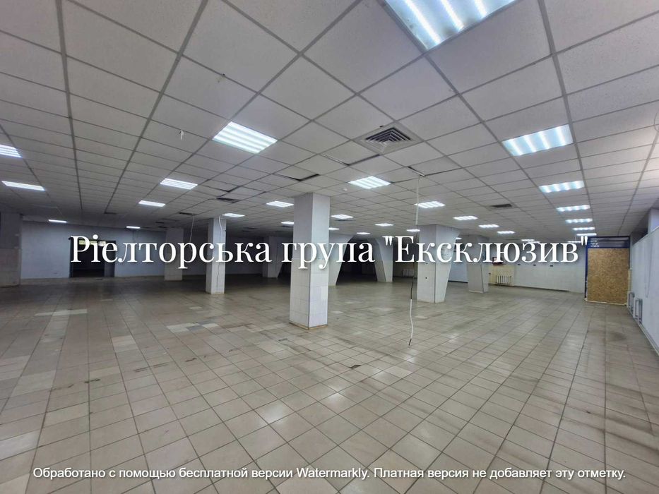 Пропонується в оренду приміщення по вул.Космічна, 119 ТЦ "Космос Сіті"