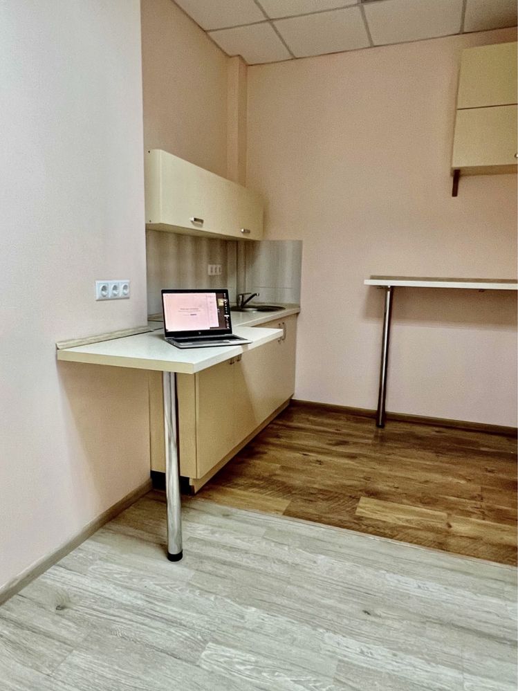 Без комісії! Продаж офісу. Поділ. Неж/ф. Метро.