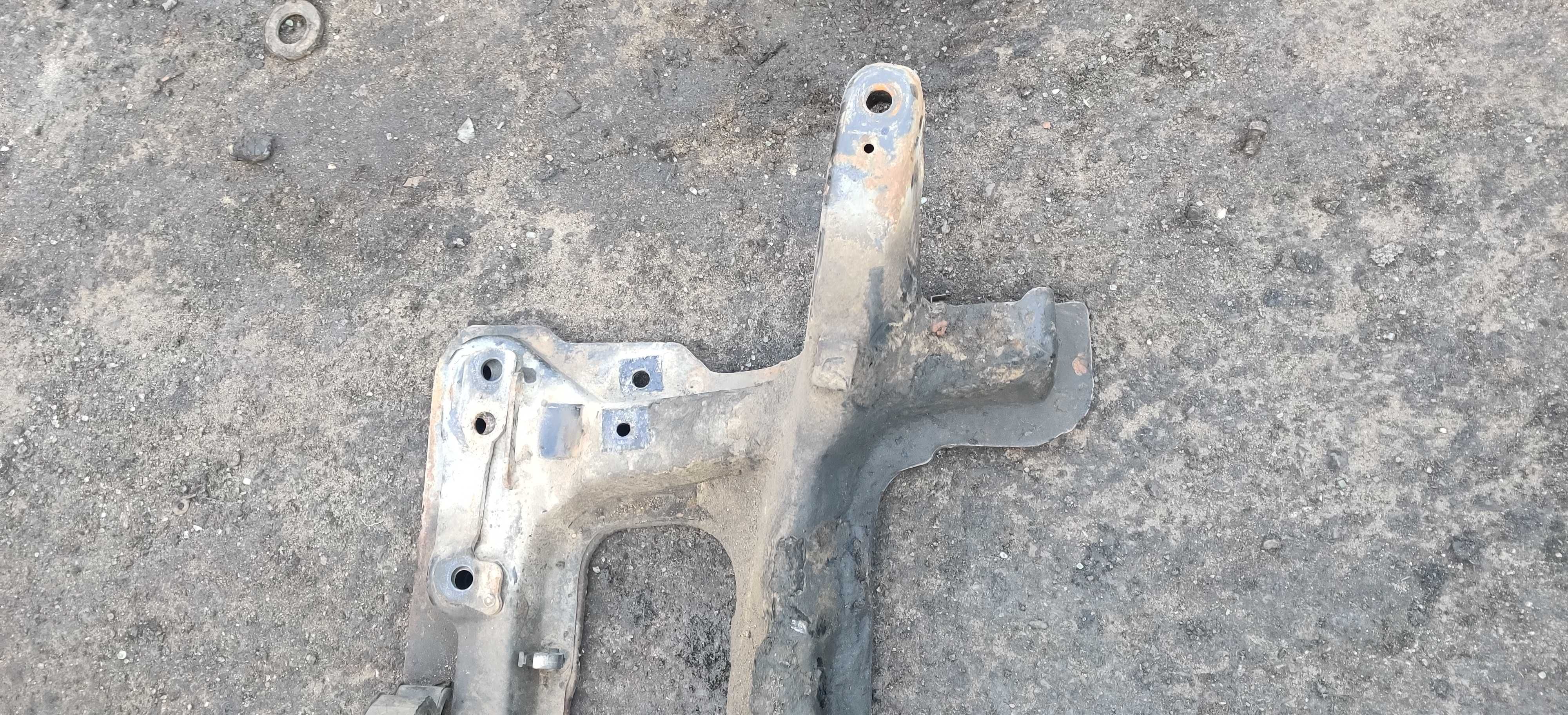 Peugeot 206 Sanki Wózek Belka Kołyska Przód Trawers
