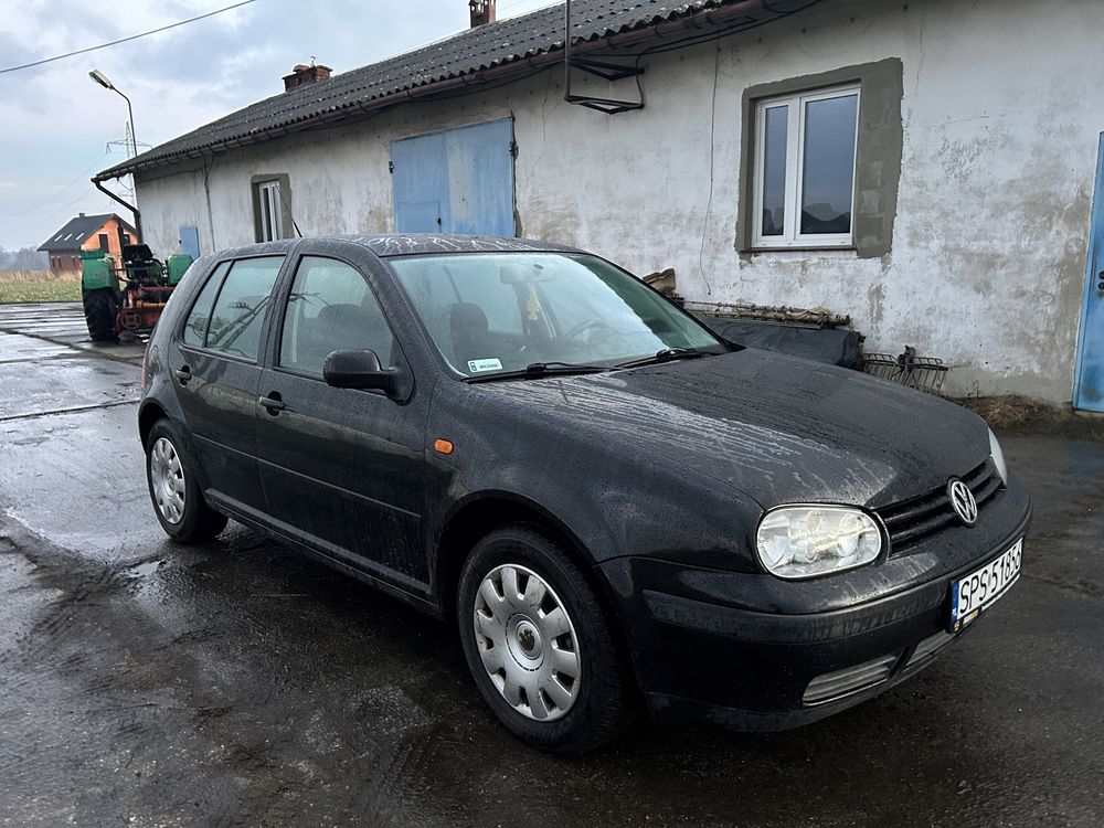 Volkswagen Golf IV 1.6 5drzwi, Sprawna Klima.