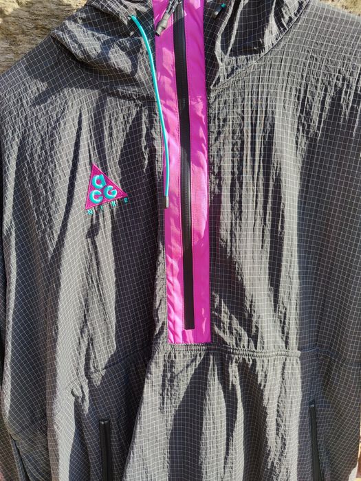 Casaco Nike ACG cinza