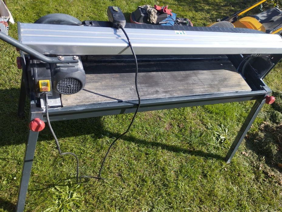 Sprzedam przecinarke stołowa