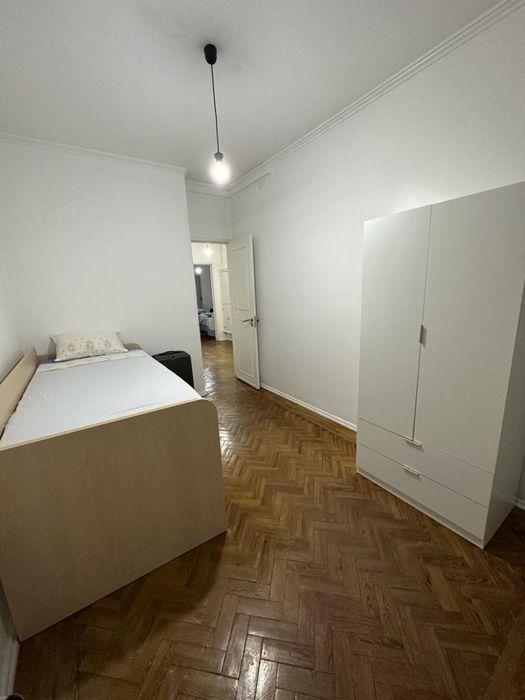 Quarto para arrendar em BENFICA .