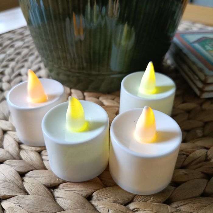 Komplety- Wieczna świeczka, bateryjki gratis !