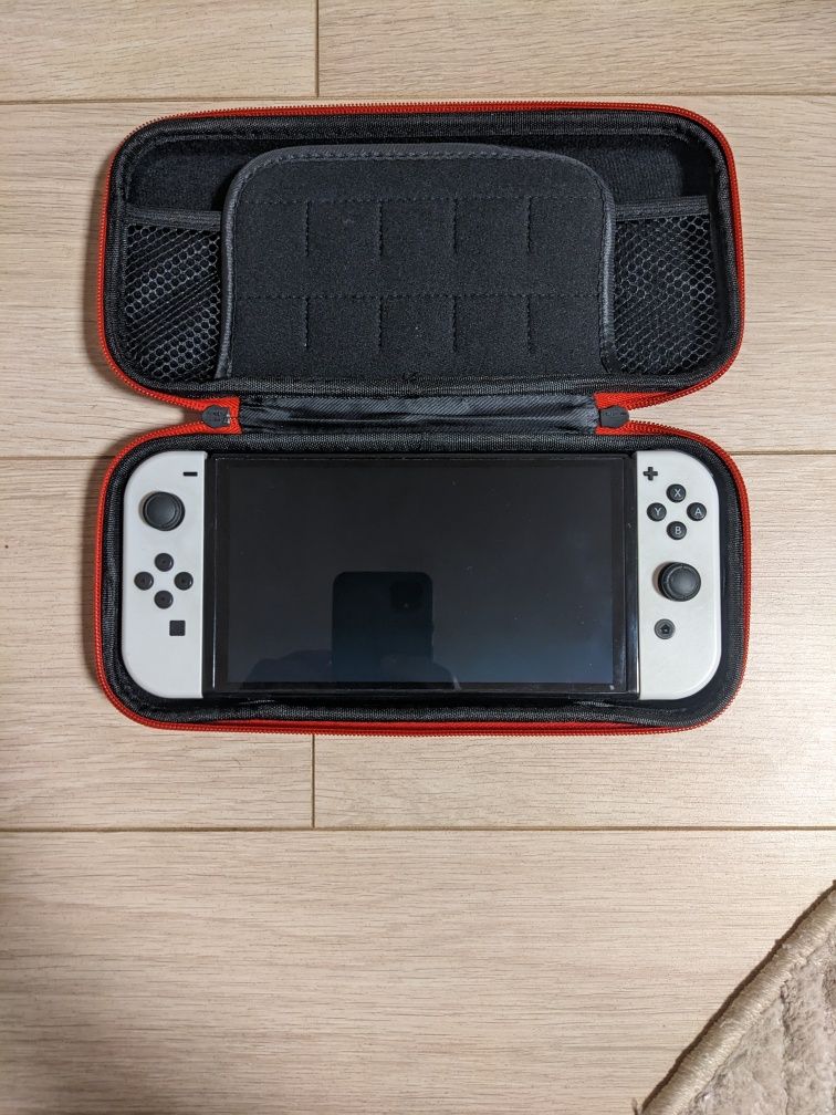 Продам Nintendo switch oled