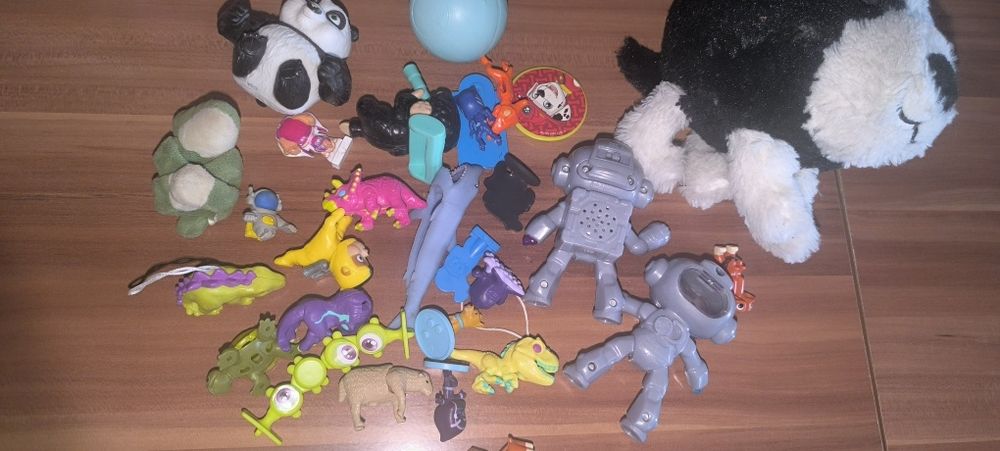 Zabawki całość  różności pluszak gratis