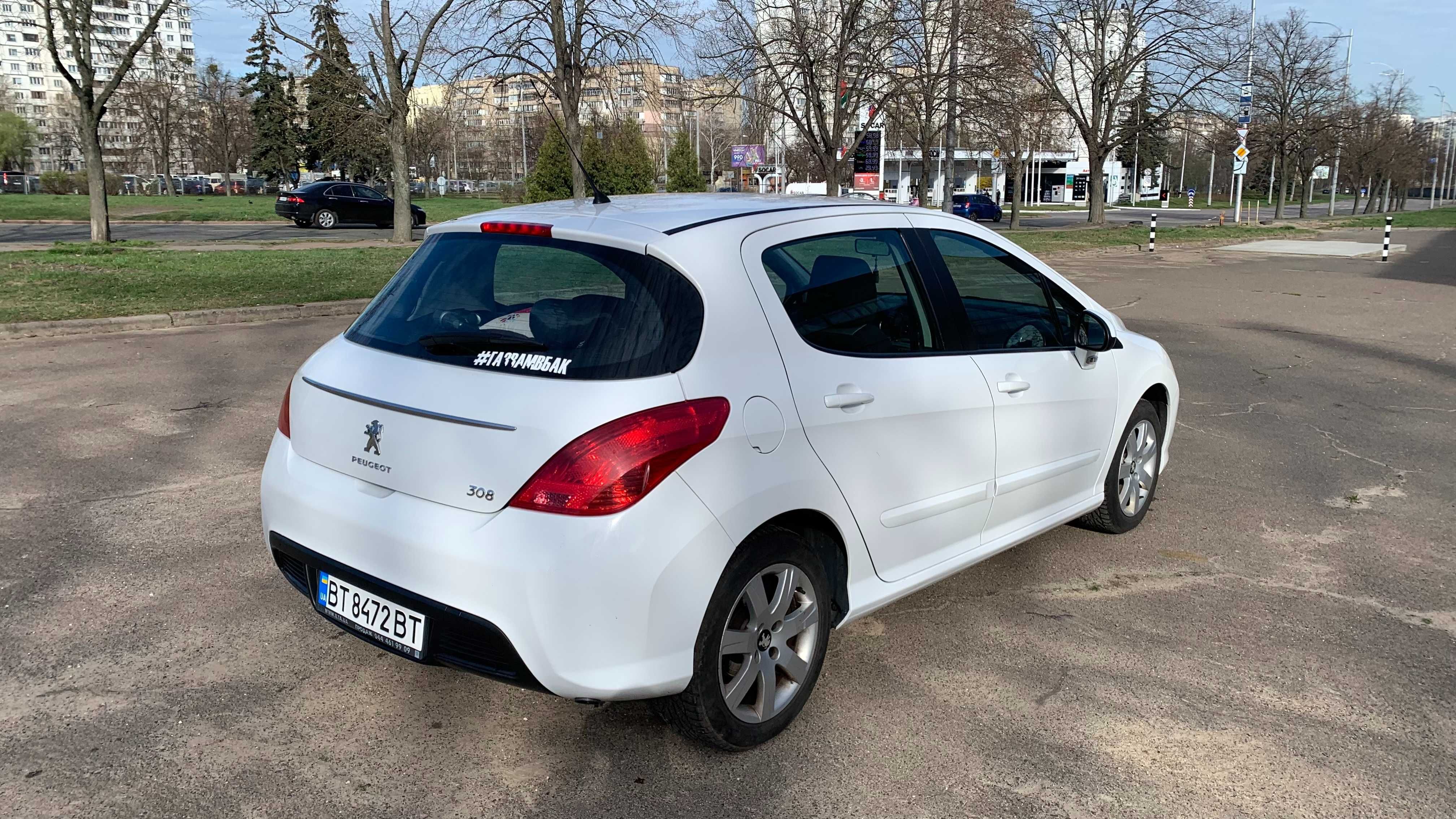 автомобіль Peugeot (Пежо) 308, 2012 рік випуску