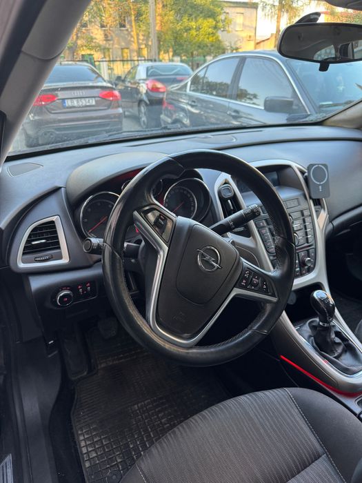 Opel astra j 1.7 cdti sport