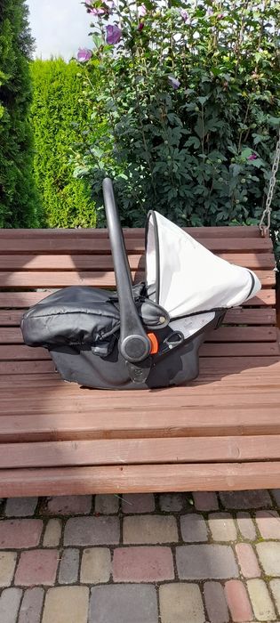 Автокрісло від 0-10kg