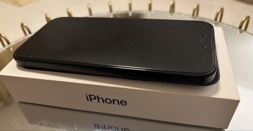 Iphone 15 - 128GB - Preto