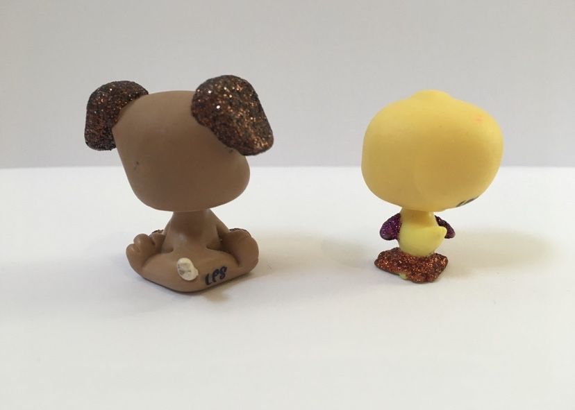 LPS Littlest Pet Shop - brokatowa figurka piesek i kaczuszka