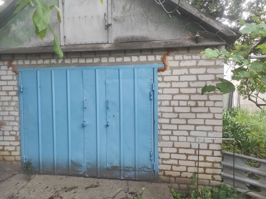 Продам дом в с. Парижське Лозівський район Харківська область