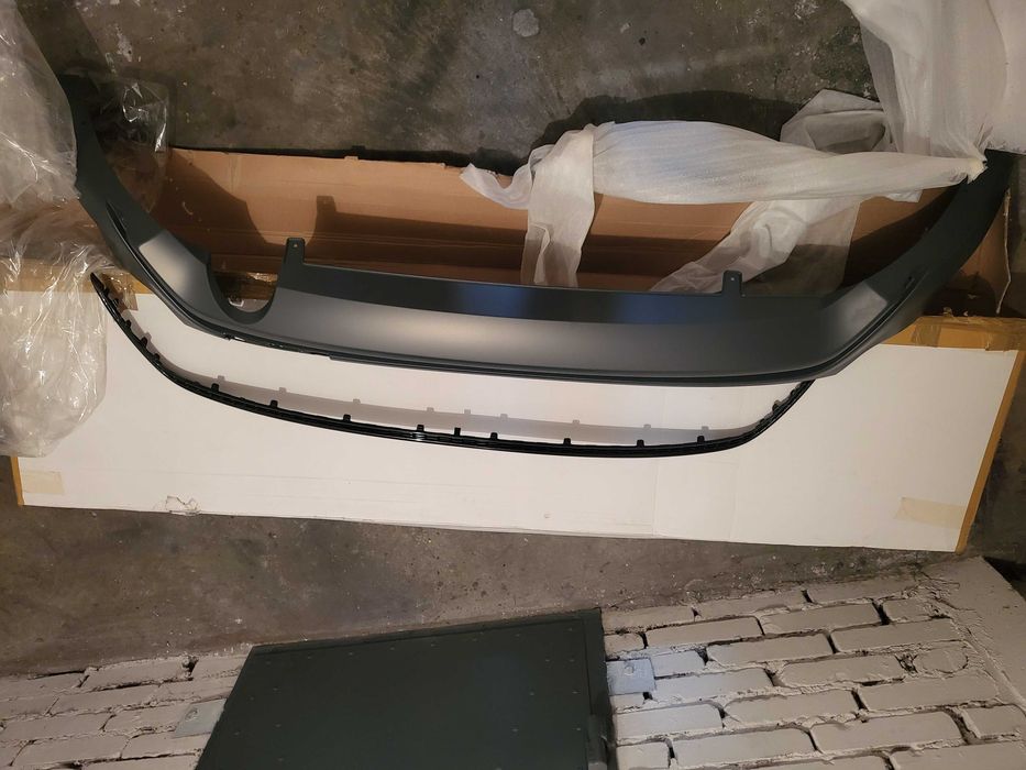Dyfuzor dokladka zderzaka tylnego FORD FOCUS MK3 ST-LINE
