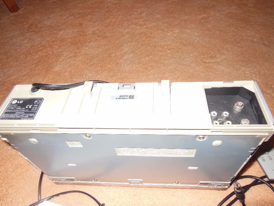 Видеоплеер LG L418 записуючий VHS