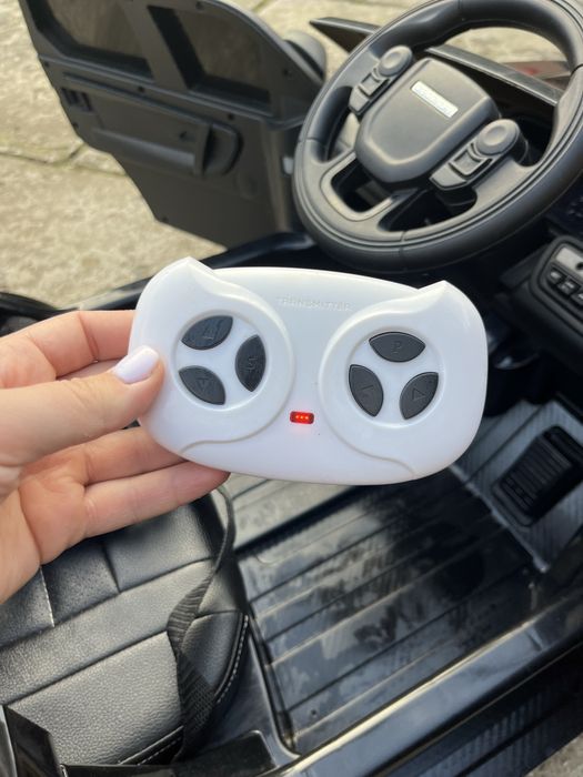 Автомобіль машинка дитяча електро чорна джип дитячий транспорт