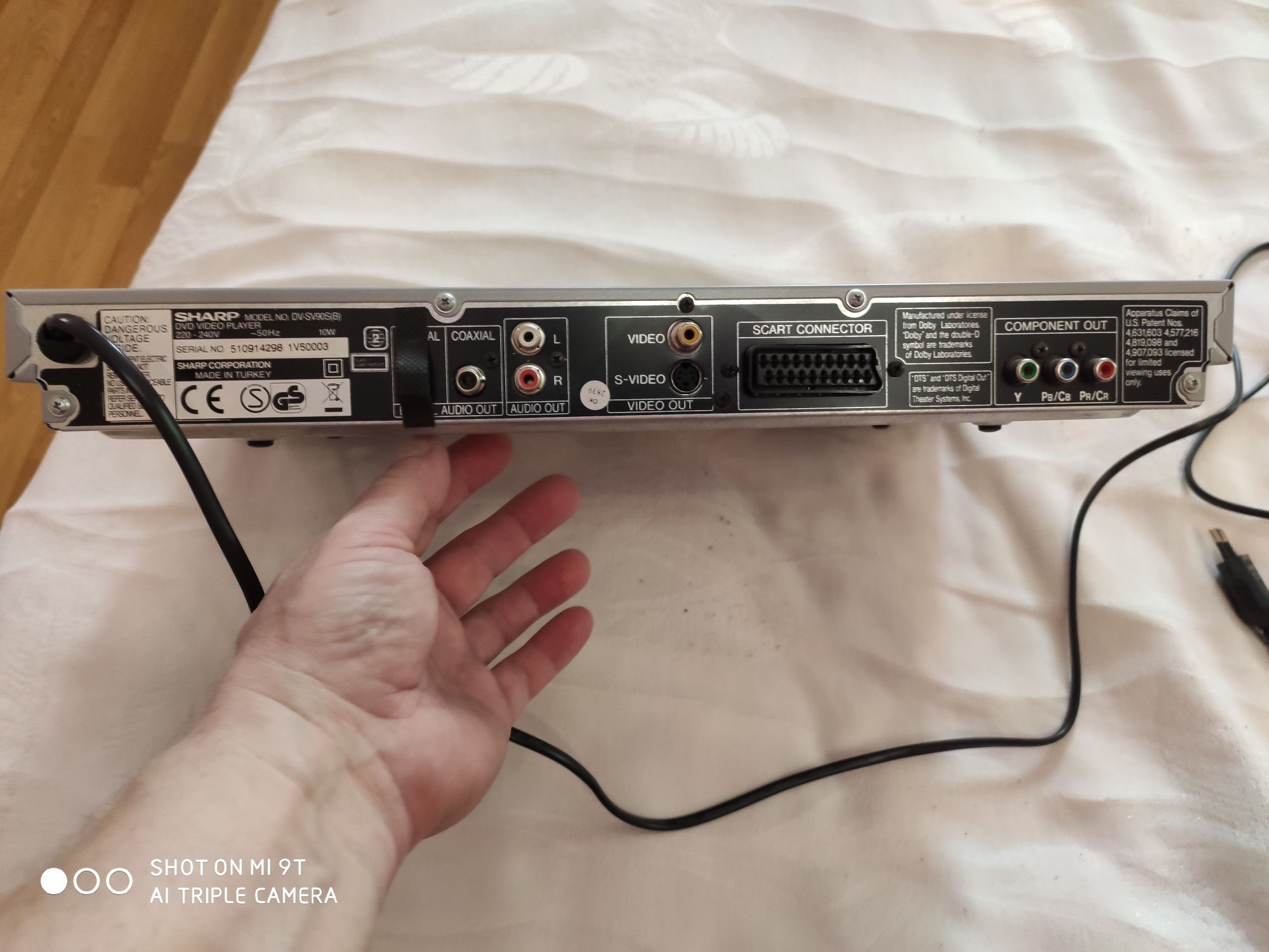 DVD проигрыватель SHARP DV-SV92S (U).
