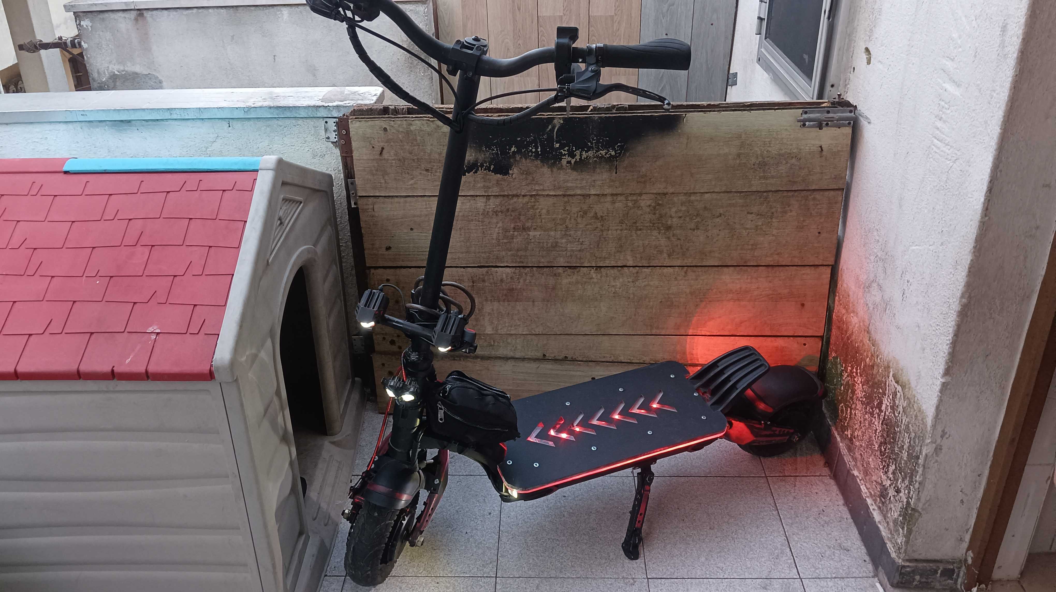 Trotinete ecoxtrem 2000w dual motor.