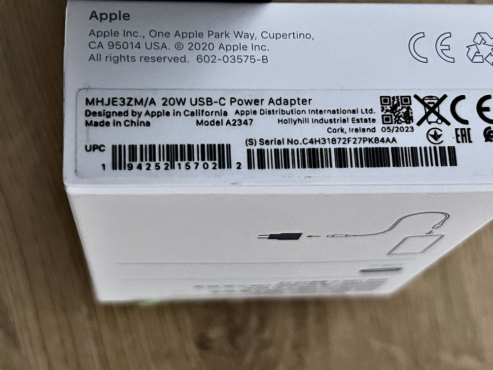 Komplet - Nowa Wtyczka 20 W + oryginalny kabel do Iphone’a Okazja !