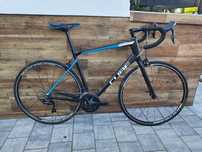 Rower szosowy carbon Cube Attain, rozmiar 58, Shimano 105 11 rzędowy