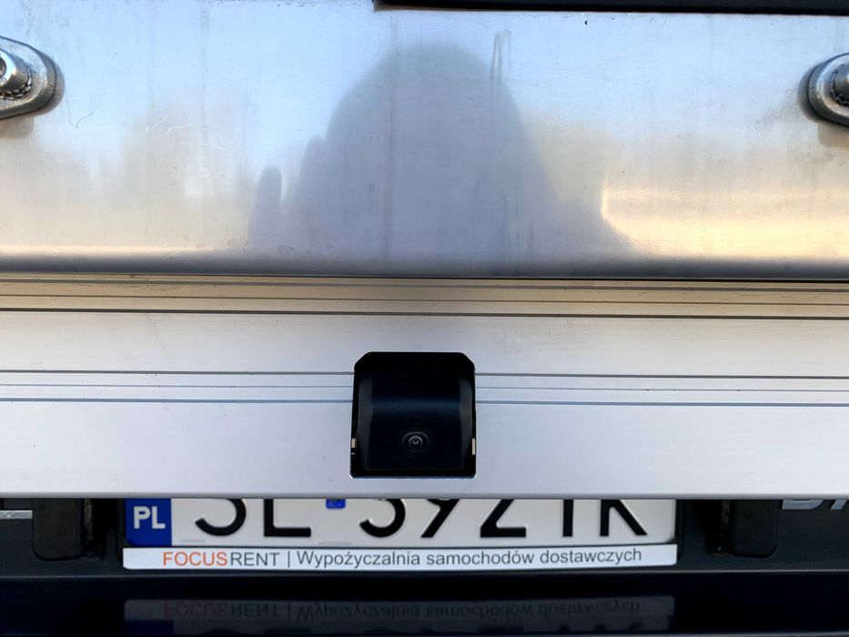 Wynajem Busa Dostawczego, Wynajem busa Kontener Iveco 10EP Warszawa