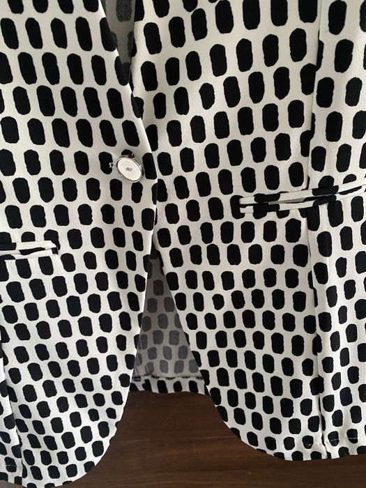 Sprzedam marynarkę dłuższą