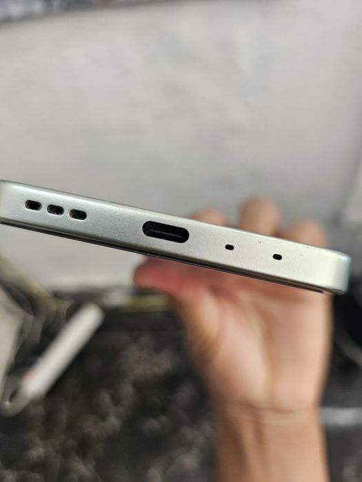 Oppo A5 pro.5g..256gb/8gb