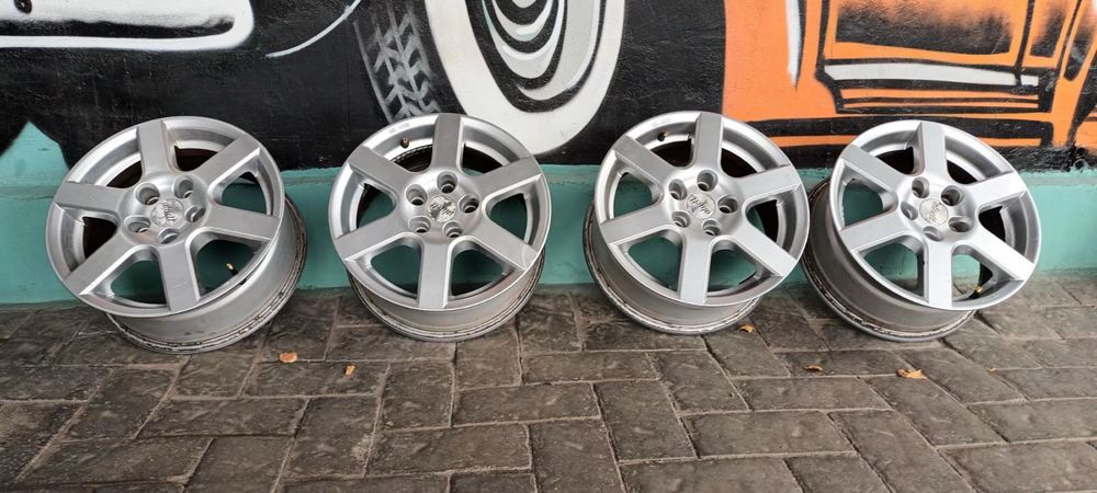 Диски титанові R-15/5/110 OPEL Dia 65.1 idel стан