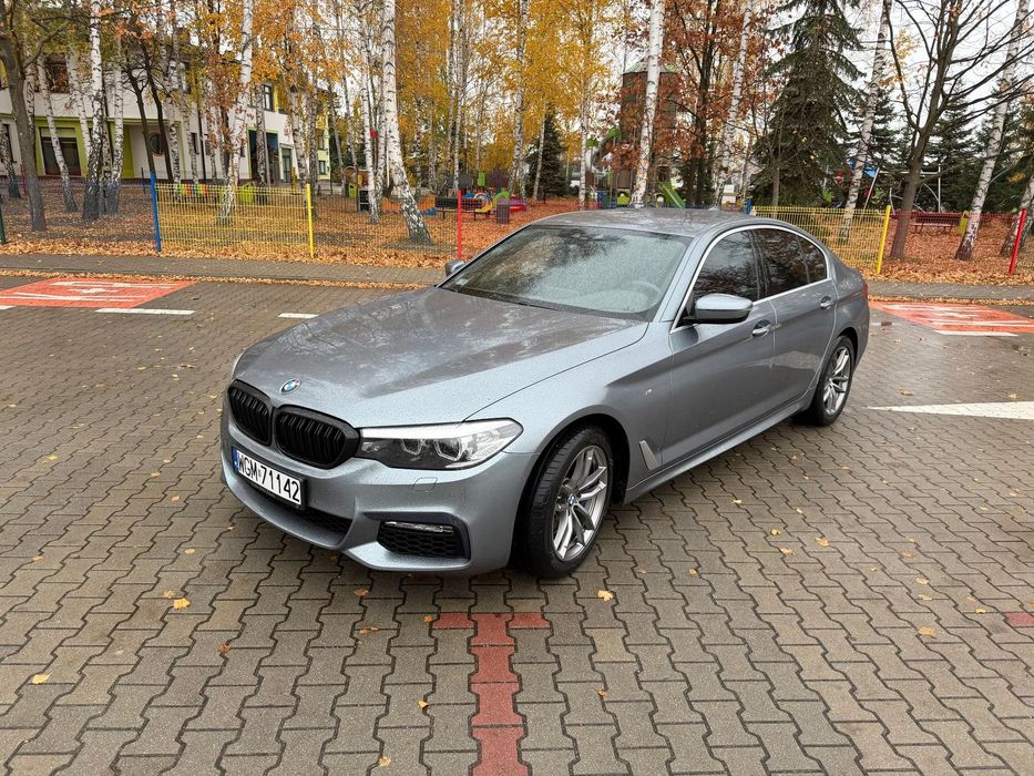 BMW Seria 5 Salon PL // Niski Przebieg // MPakiet //