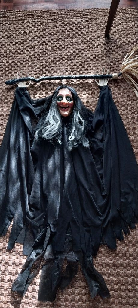 Bruxa mecânica de hallowenn