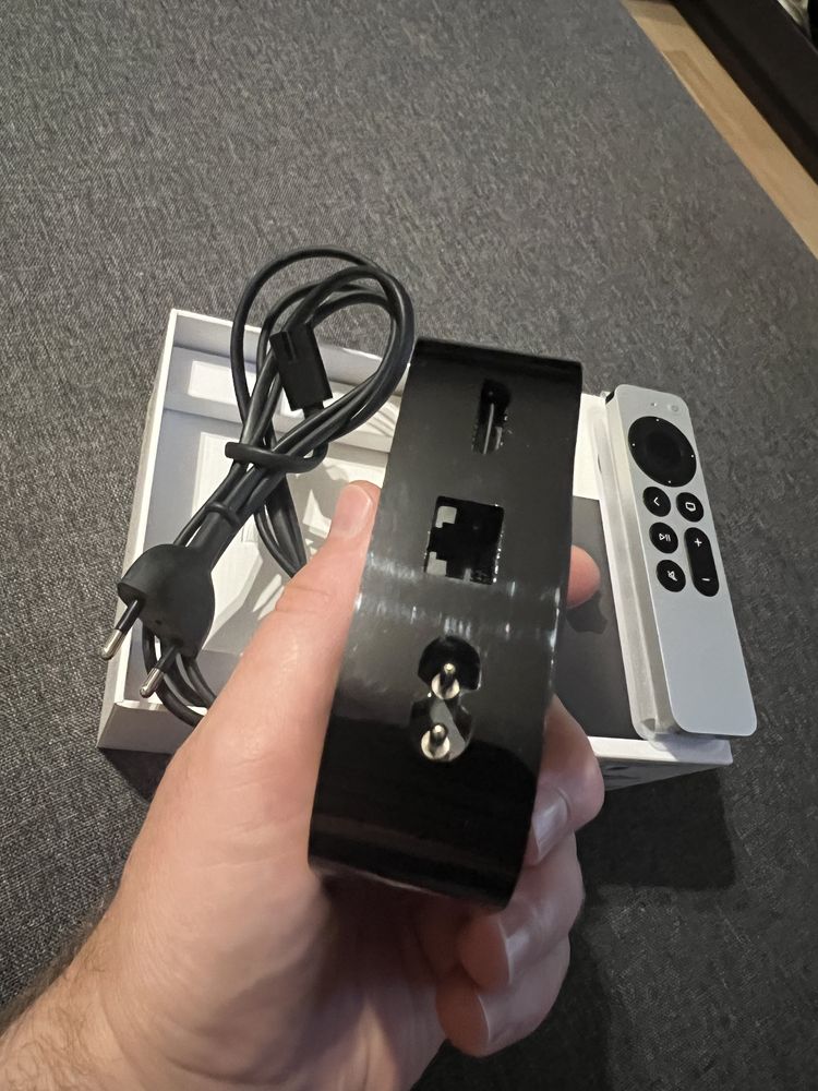 Apple TV 4K (3gen - A2843)  128GB + Ethernet