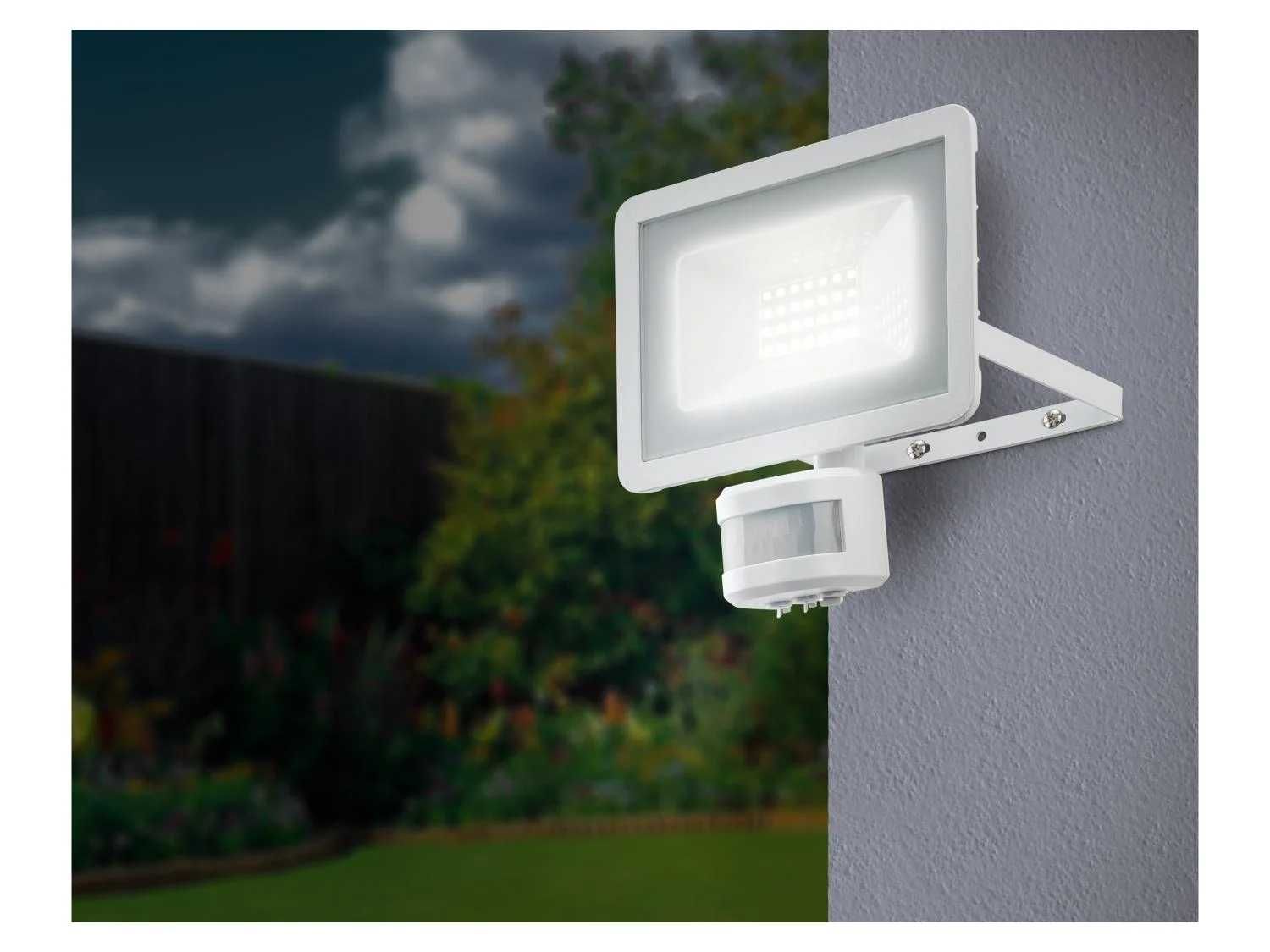 LIVARNO home Reflektor zewnętrzny LED, 24 W czujka ruchu