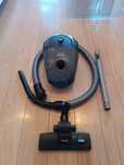 * Odkurzacz workowy Philips PowerGo FC8244/09
