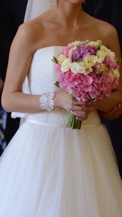 Продаю весільне плаття!Колір Айворі!Можливий прокат!