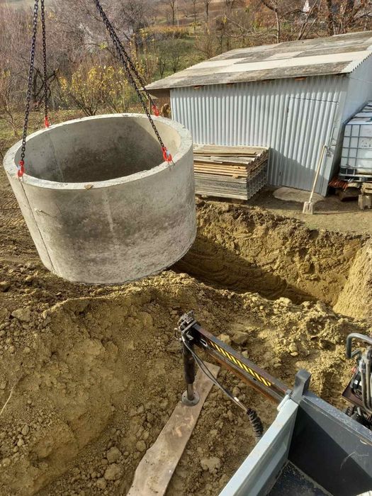 Послуги міні екскаватора та самоскида