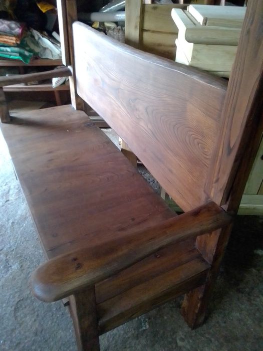 Escanos para turismo rural em castanho maciço velharias miudezas vária