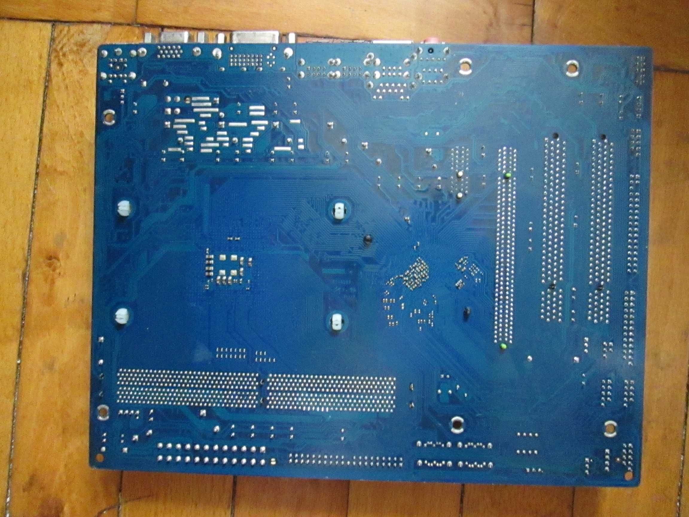 Материнська плата ASRock K10N78M Pro (AMD socket AM2+/AM3).