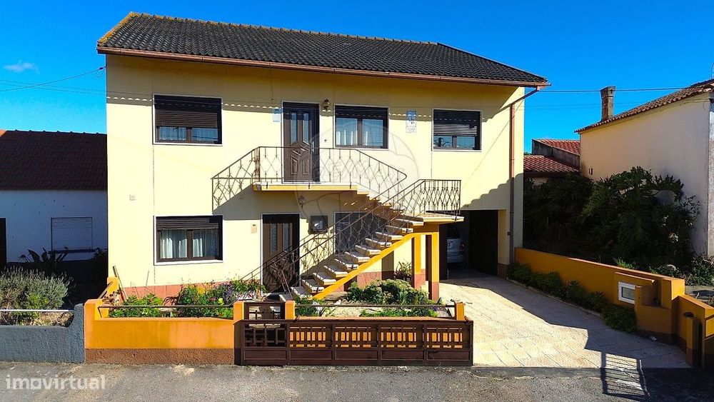 Moradia T5 para venda