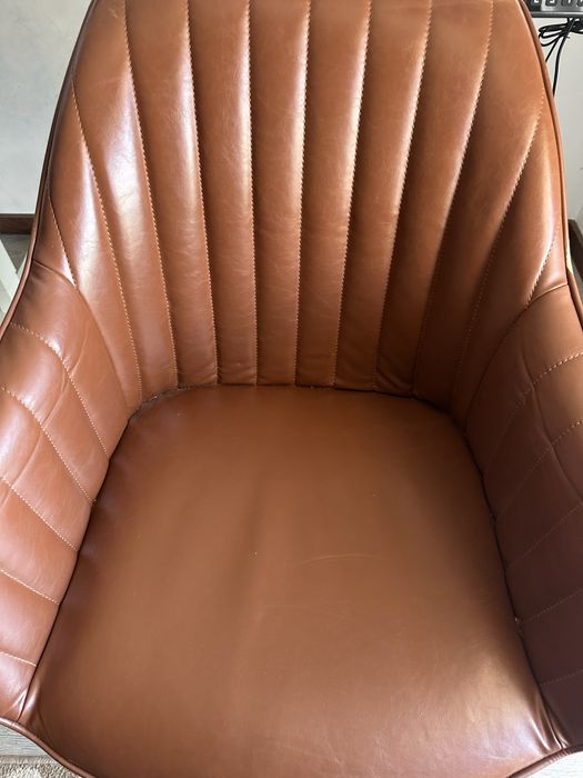 Cadeirão Secretária Rotativo La Redoute